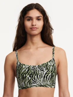 Chantelle Softstretch Bügelloser BH 18 Chantelle Softstretch Bügelloser BH -BHs importe boutique C11D20 0M5 2 1 scaled