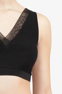 Chantelle Softstretch Bügelloser BH 13 Chantelle Softstretch Bügelloser BH -BHs importe boutique C11G60 011 11 1