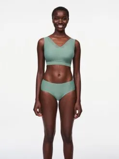 Chantelle Softstretch Bügelloser BH 12 Chantelle Softstretch Bügelloser BH -BHs importe boutique C11G60 03N 7 1 scaled