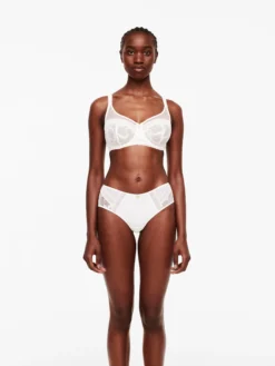 Chantelle TRUE LACE Bügel BH 26 Chantelle TRUE LACE Bügel BH -BHs importe boutique C11M10 0LW 14 scaled