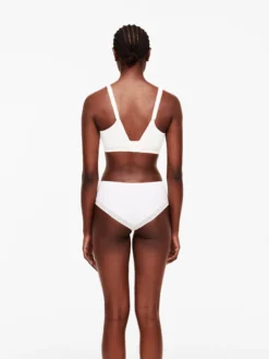 Chantelle TRUE LACE Bügel BH 27 Chantelle TRUE LACE Bügel BH -BHs importe boutique C11M10 0LW 15 scaled