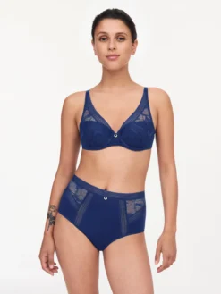 Chantelle TRUE LACE T-Shirt BH 17 Chantelle TRUE LACE T-Shirt BH -BHs importe boutique C11M20 050 7 scaled