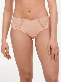 Chantelle TRUE LACE Shorty 14 Chantelle TRUE LACE Shorty -BHs importe boutique C11M40 01N 2 1 scaled
