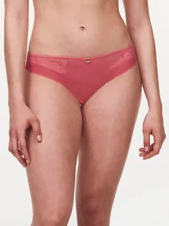 Chantelle TRUE LACE Tanga 15 Chantelle TRUE LACE Tanga -BHs importe boutique C11M90 0RI 2 2 scaled