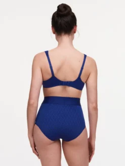 Chantelle SMOOTH LINES T-Shirt BH 19 Chantelle SMOOTH LINES T-Shirt BH -BHs importe boutique C11N60 050 8 scaled