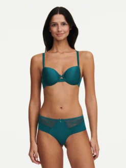 BHs importe boutique 10 Chantelle Alto Balconette BH