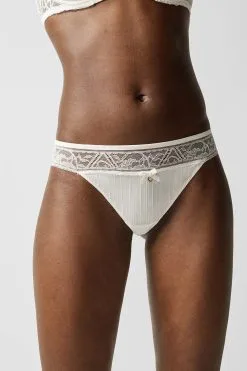 Chantelle Alto Tanga 13 Chantelle Alto Tanga -BHs importe boutique C12L90 0LW 1 1