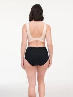 Chantelle Periodenunterwäsche Taillenslip -BHs importe boutique C17P70 011 15 scaled