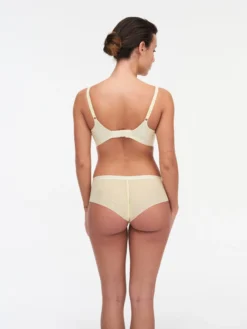 Chantelle ONE LACE Balconette BH 17 Chantelle ONE LACE Balconette BH -BHs importe boutique C18L50 0PR 8 scaled