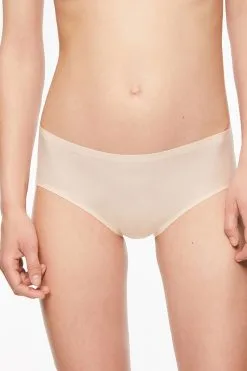 Chantelle Softstretch Shorty 26 Chantelle Softstretch Shorty -BHs importe boutique C26440 01N 1 CL FRENCH 2 4