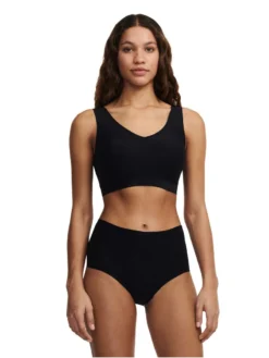 Chantelle Softstretch Bügelloser BH 17 Chantelle Softstretch Bügelloser BH -BHs importe boutique c16a10 011 m l softstretch v neck ft 2
